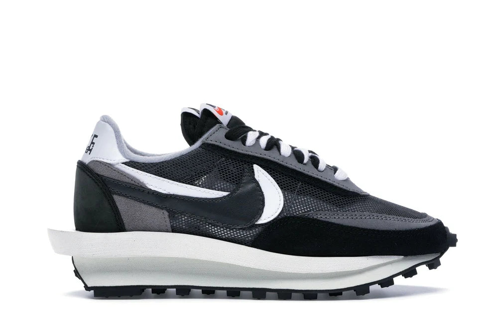 LD Waffle sacai Black