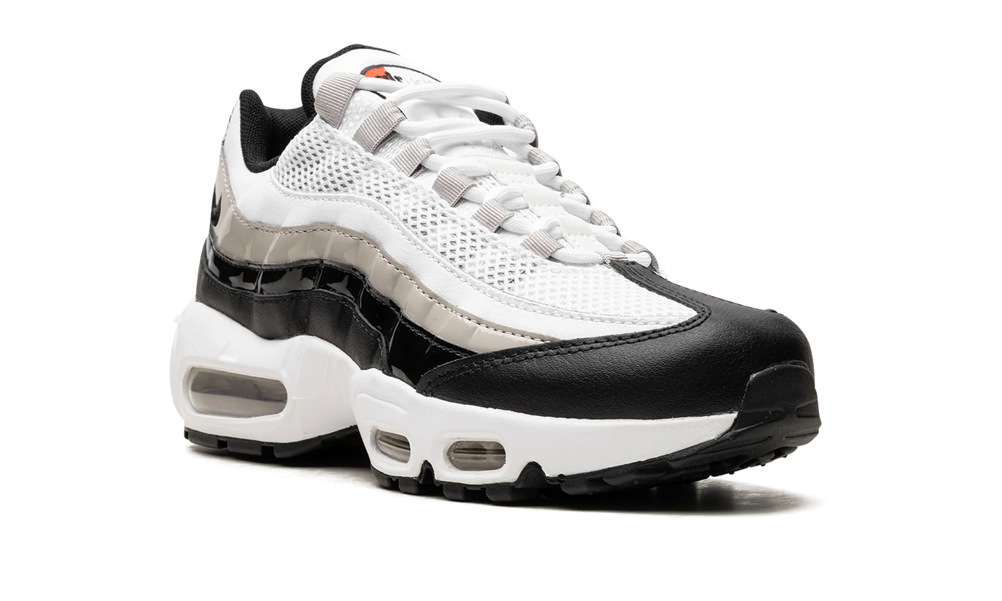 AIR MAX 95 WMNS"Light Iron Ore/ Black Patent" DR2550 100