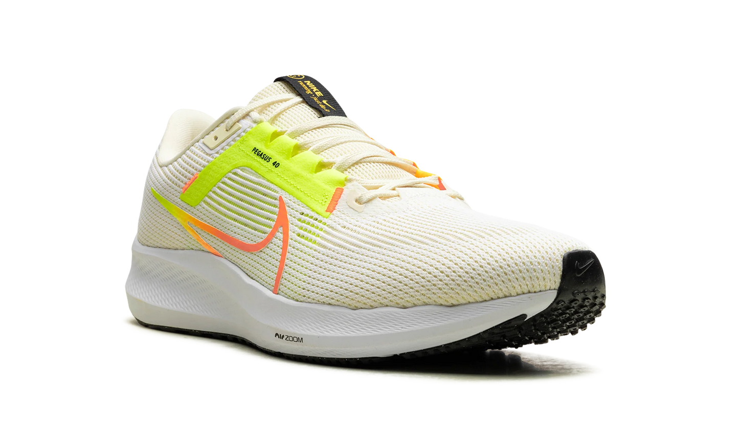 AIR ZOOM PEGASUS 40 WMNS"Coconut Milk Lime" DV3853 101