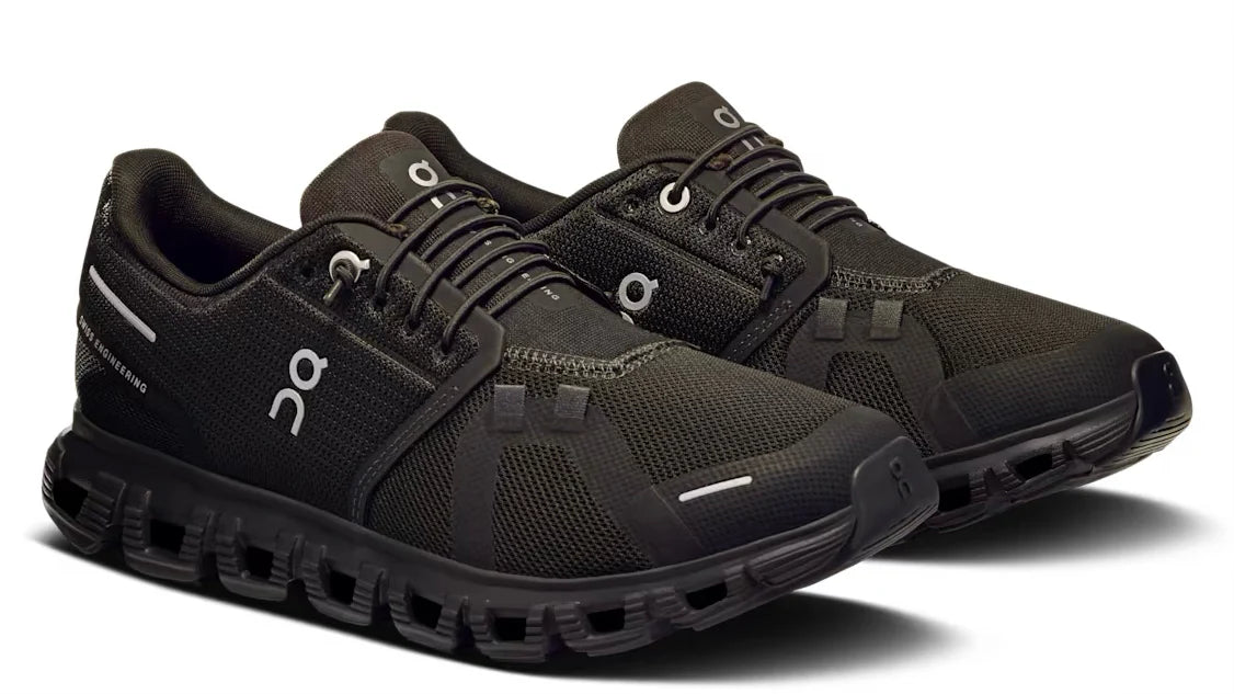 On Running Cloud 6 Black (Women’s)