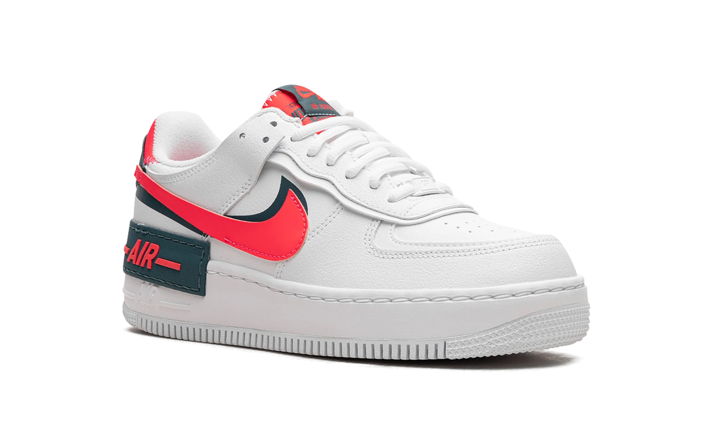 AIR FORCE 1 SHADO NMS WMNS"White Solar Red" DB3902 100