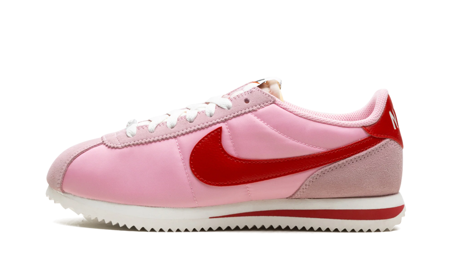Cortez TXT WMNS"Medium Soft Pink Sail" HF9994 600