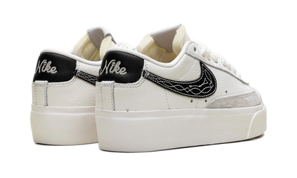 Blazer Low Platform WMNS"Needlework" FJ4556 133