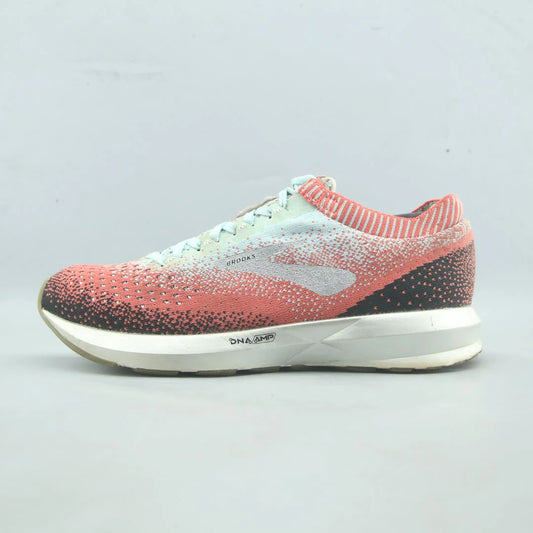 LEVITATE 2