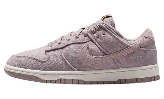 Dunk Low WMNS"Now Accepting All Flowers" IQ0386 226