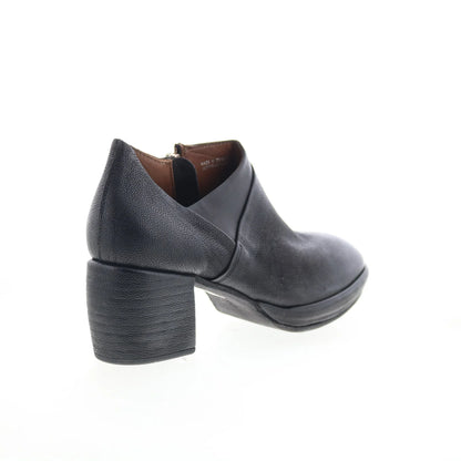 Curtis Womens Black Leather Zipper Ankle & Booties Boots