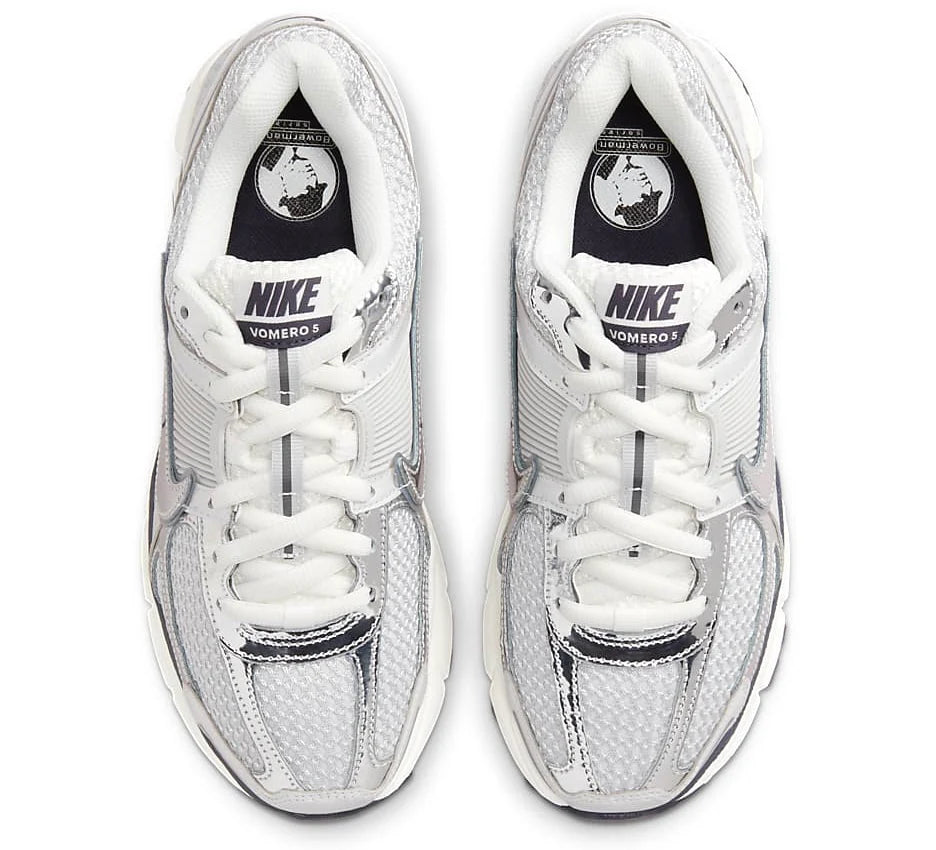 Zoom Vomero 5 Photon Dust Metallic Silver