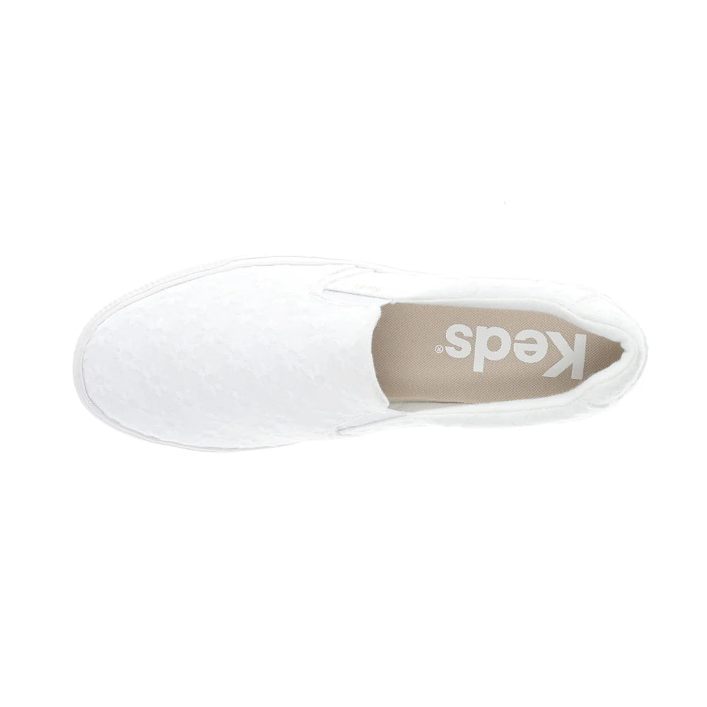 Pursuit Starburst Eyelet Slip On Sneakers