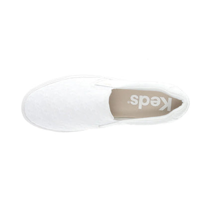 Pursuit Starburst Eyelet Slip On Sneakers