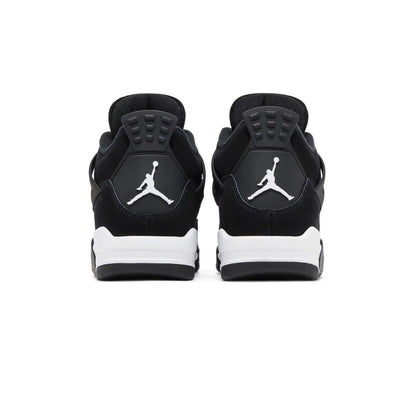 4 Retro 'White Thunder' (2024)