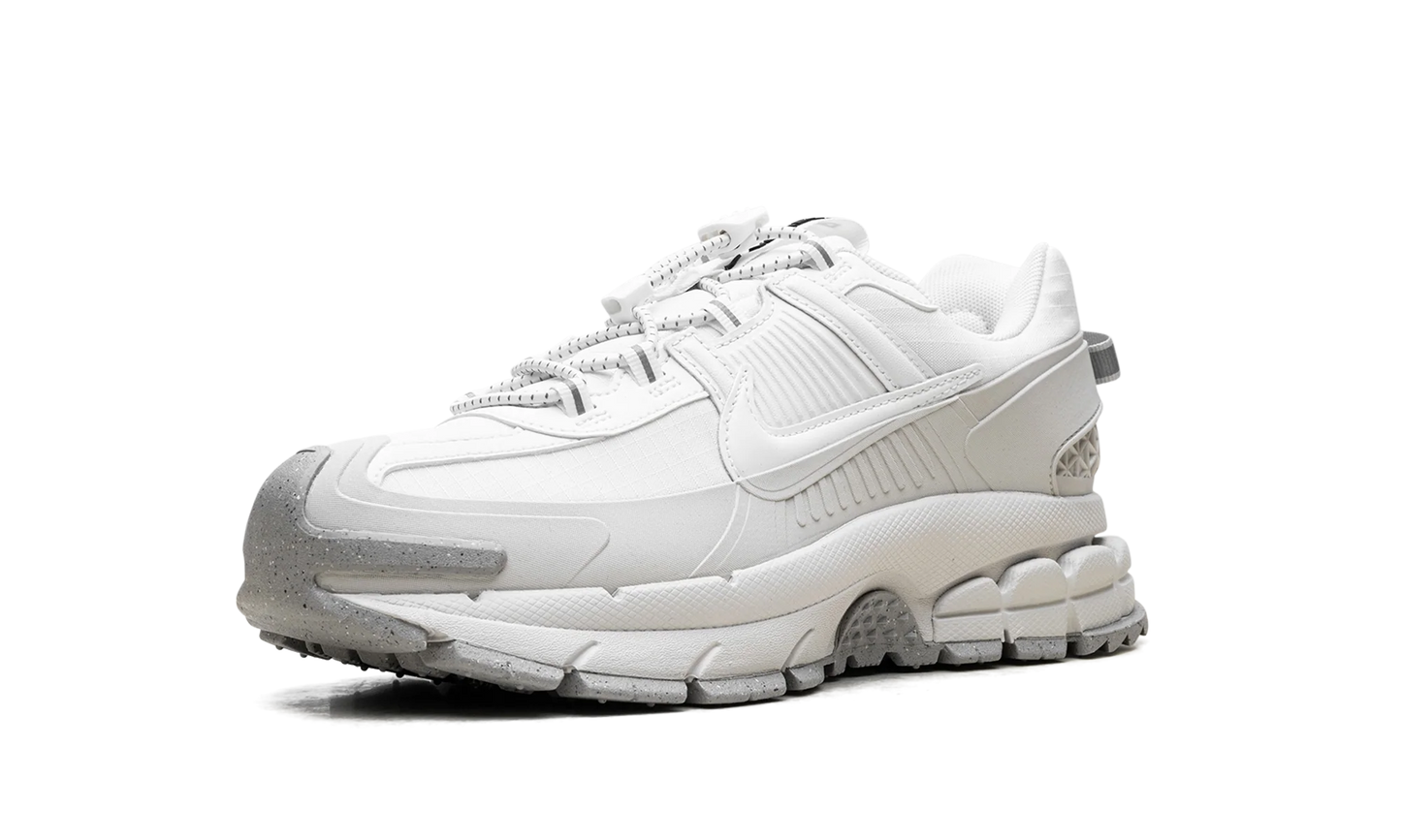 Zoom Vomero Roam WMNS"Summit White" HV6410 100