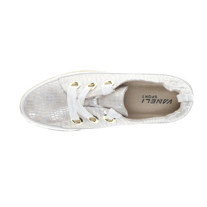 Quenda Lace Up Sneakers