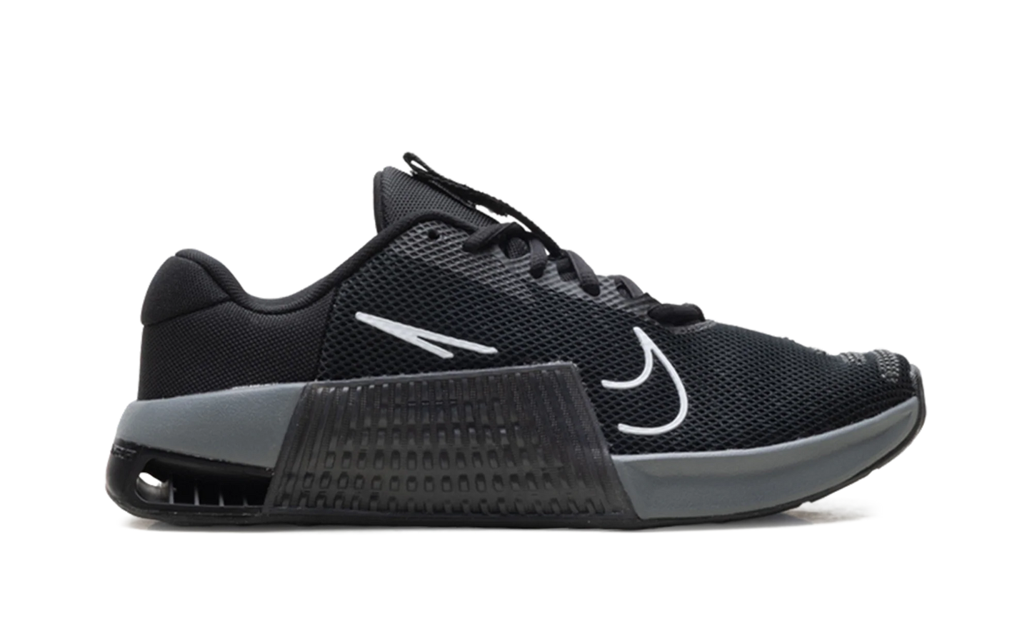 Metcon 9 WMNS"Black Smoke Grey" DZ2537 001