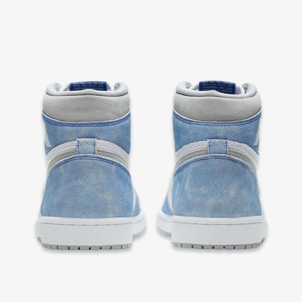 Air Jordan 1 Retro High OG 'Hyper Royal' (2021)