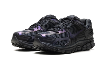 Vomero 5 Wmns"Iridescent" IB4397 001