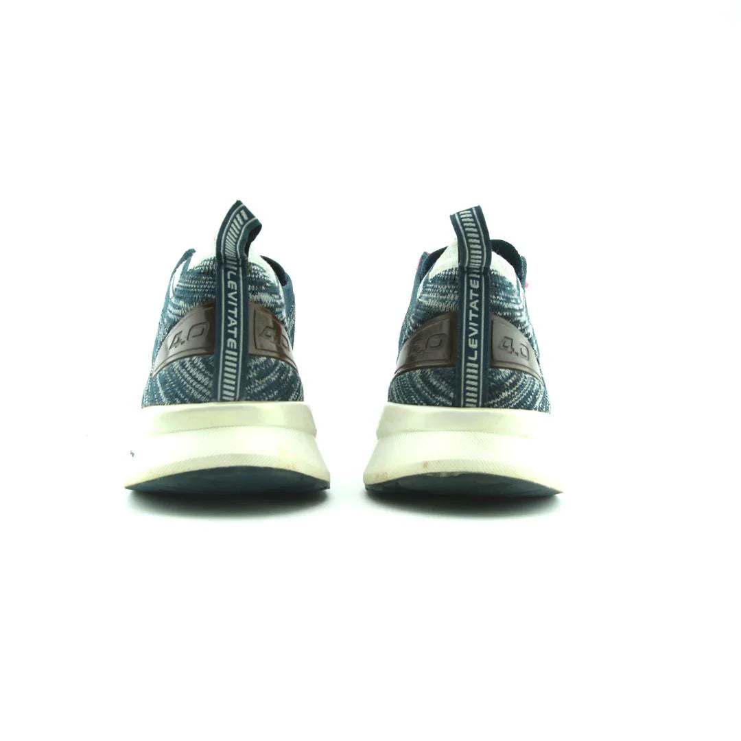 LEVITATE 4