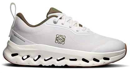 Running Cloudtilt 2 LOEWE White Khaki