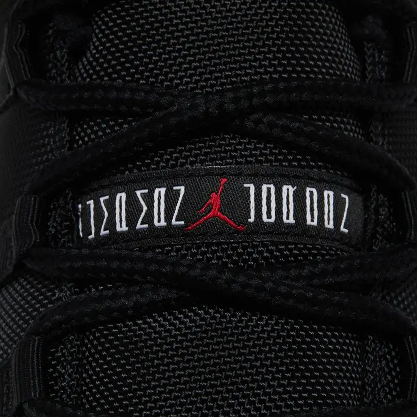 11 Retro Low 'Bred' (2025)