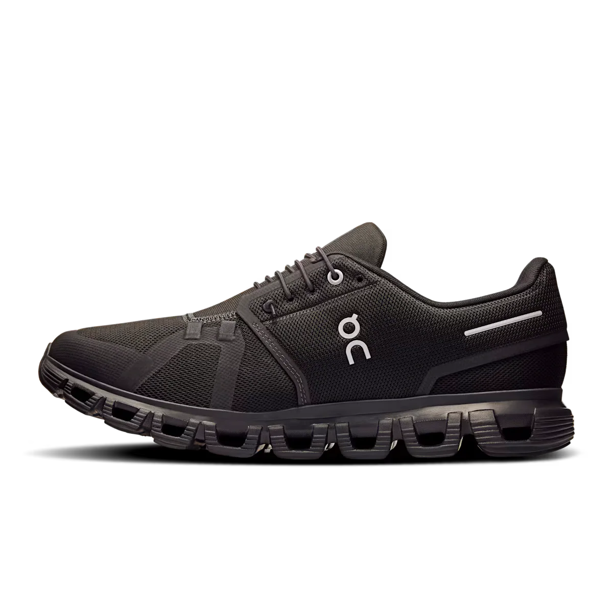 On Running Cloud 6 Black (Women’s)
