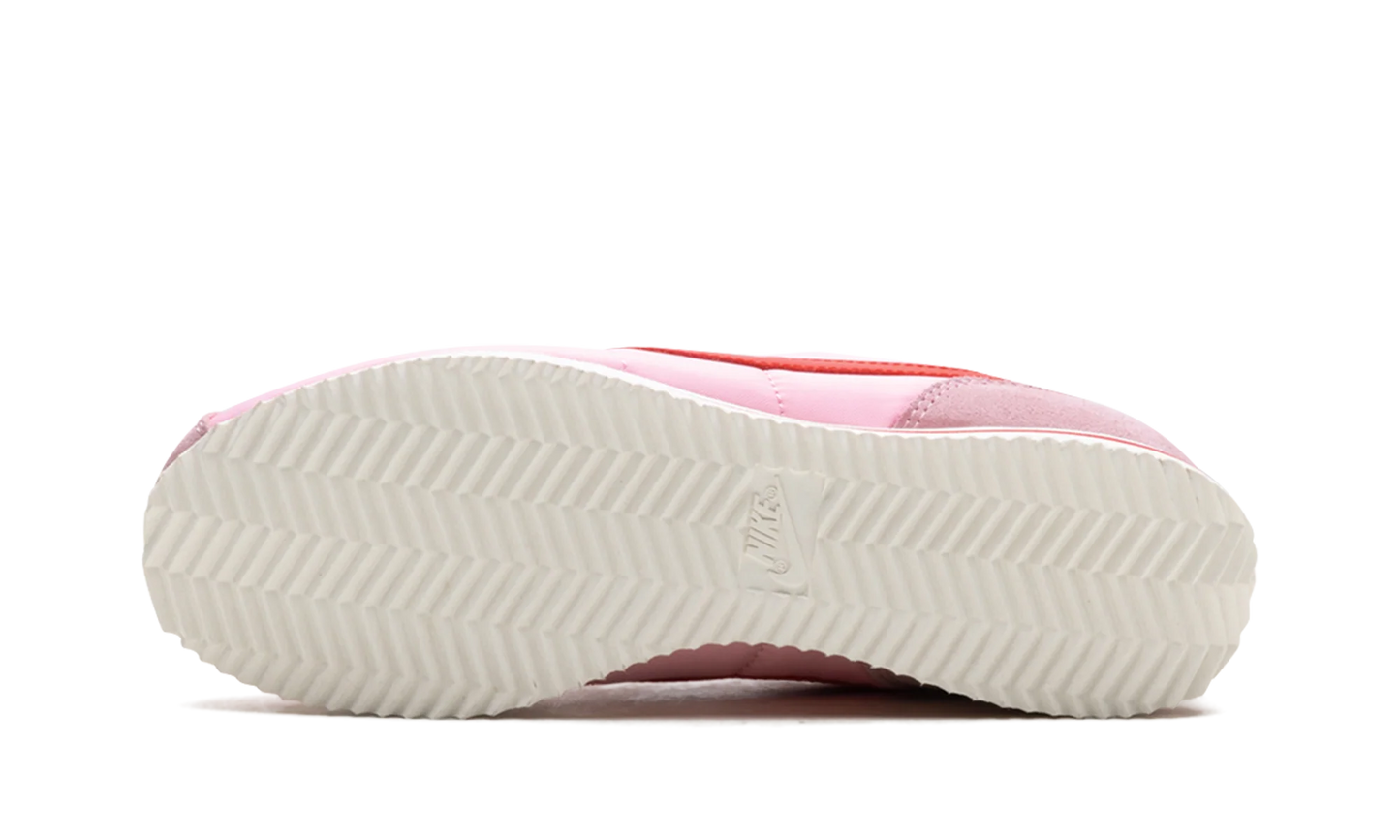 Cortez TXT WMNS"Medium Soft Pink Sail" HF9994 600