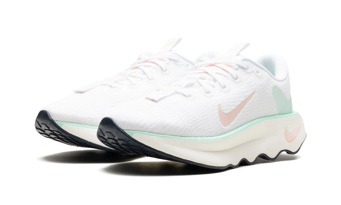 Motiva WMNS"White Mint Foam Sail Sunset Tint" HQ3506 100