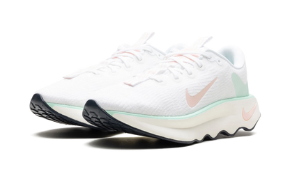 Motiva WMNS"White Mint Foam Sail Sunset Tint" HQ3506 100