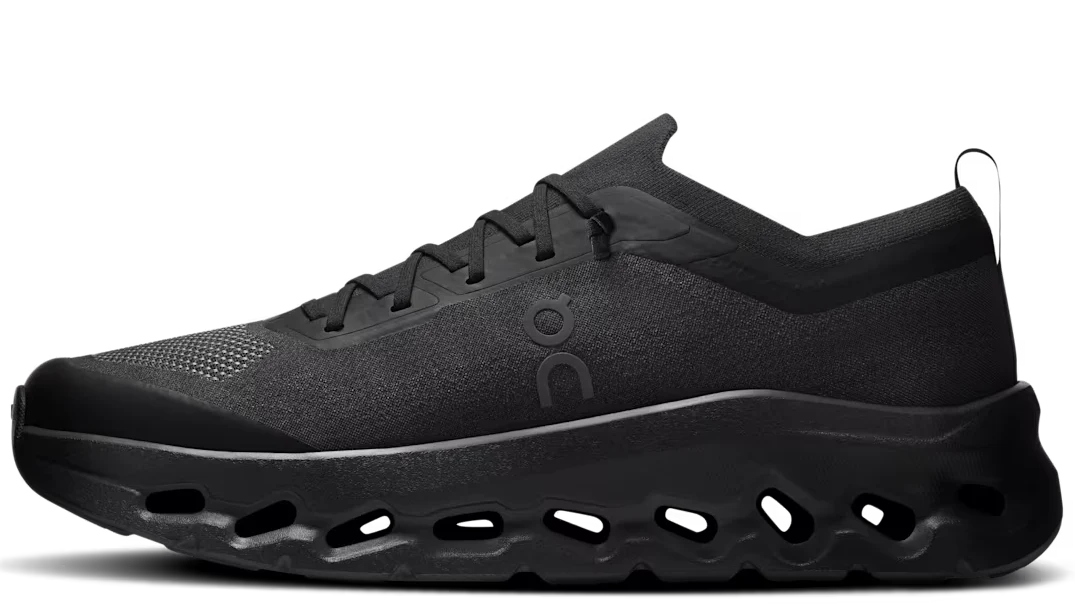 On Running Cloudtilt Moon All Black (Women’s)