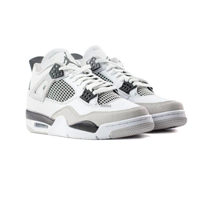 4 Retro 'Military Black' (2022)