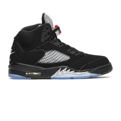 5 Retro 'Black Metallic' (2016)