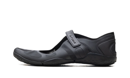 Air Rift Mesh WMNS"SKIMS - Black" IO7694 001