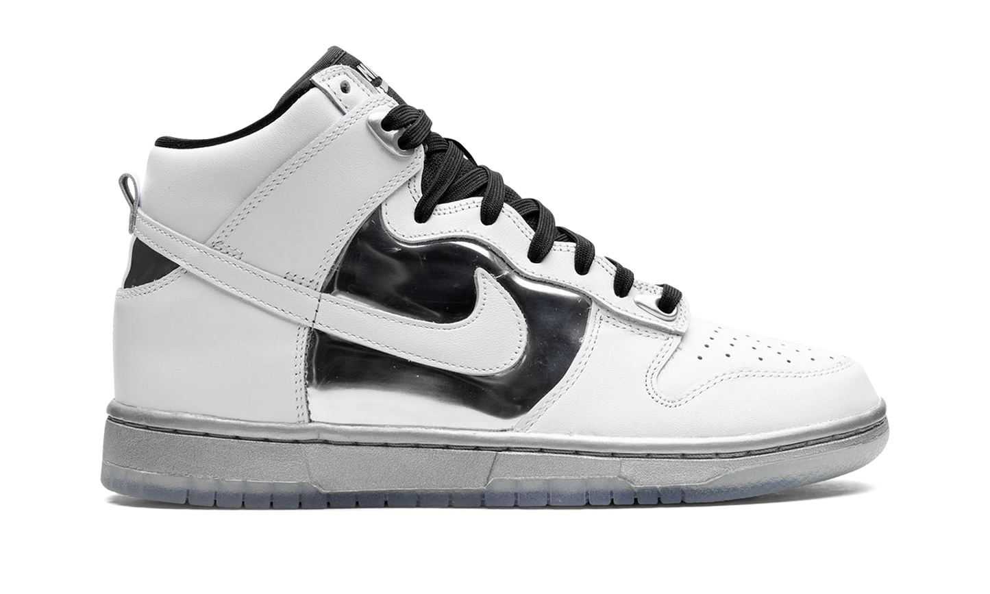 Dunk High SE WMNS"Chrome" DX5928 100