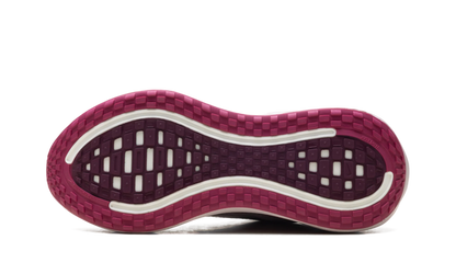 Vomero Plus Wmns"Red" HV8154 602