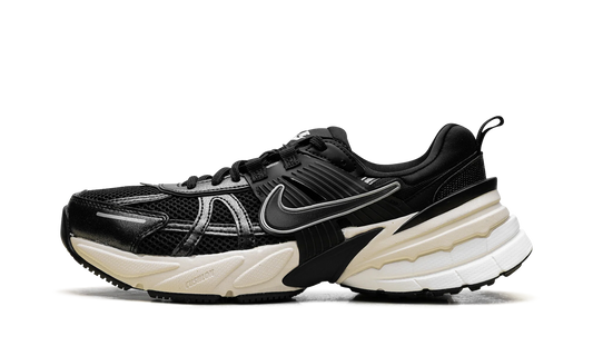 V2K Run WMNS"Black Muslin" FD0736 012