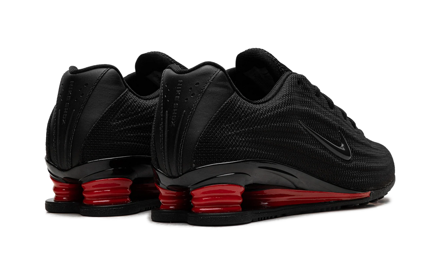 Shox Z WMNS"Bred" HQ7540 002