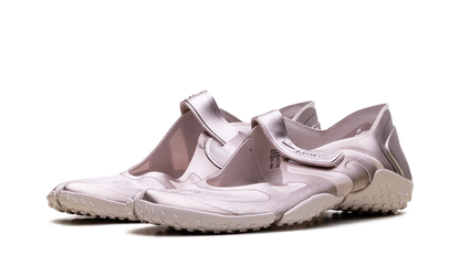 Air Rift Satin WMNS"SKIMS - Slit Red" IQ7158 600