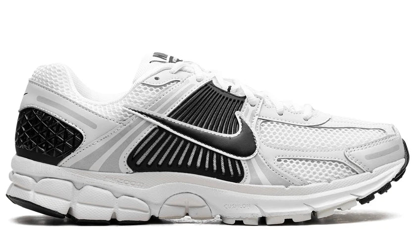 Zoom Vomero 5 ‘White Black’