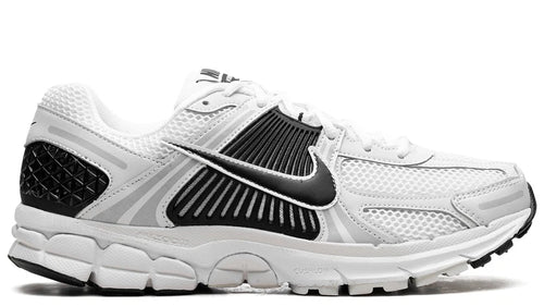 Zoom Vomero 5 ‘White Black’