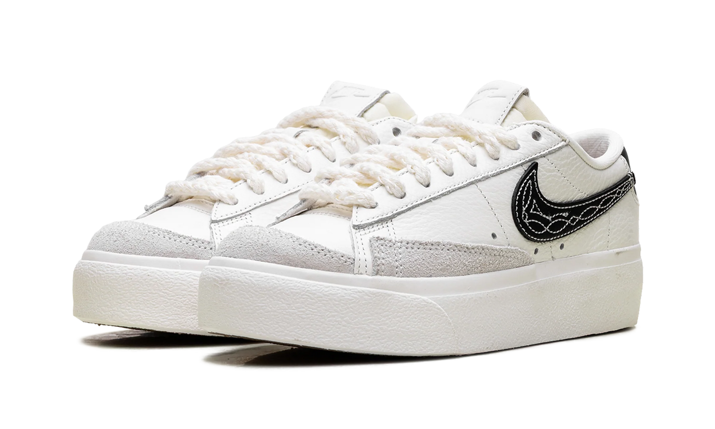 Blazer Low Platform WMNS"Needlework" FJ4556 133