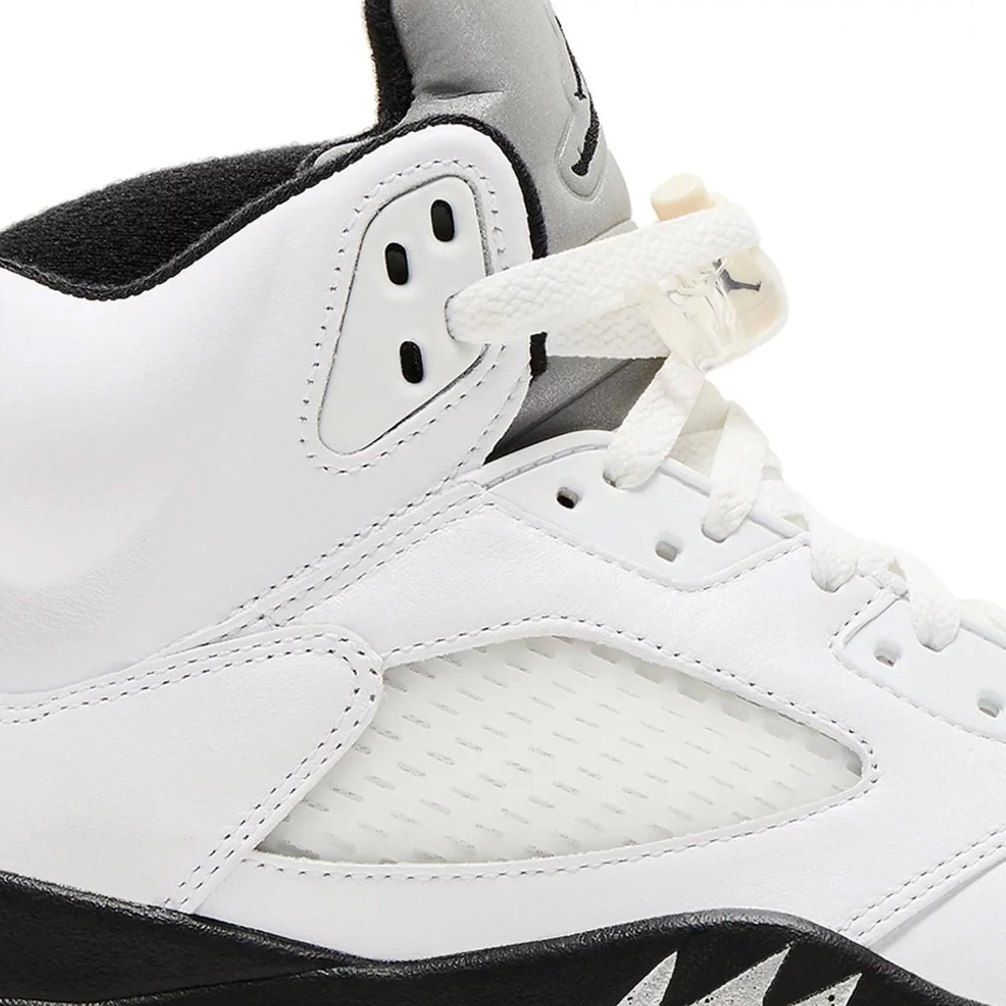 5 Retro 'Reverse Metallic' (2024)