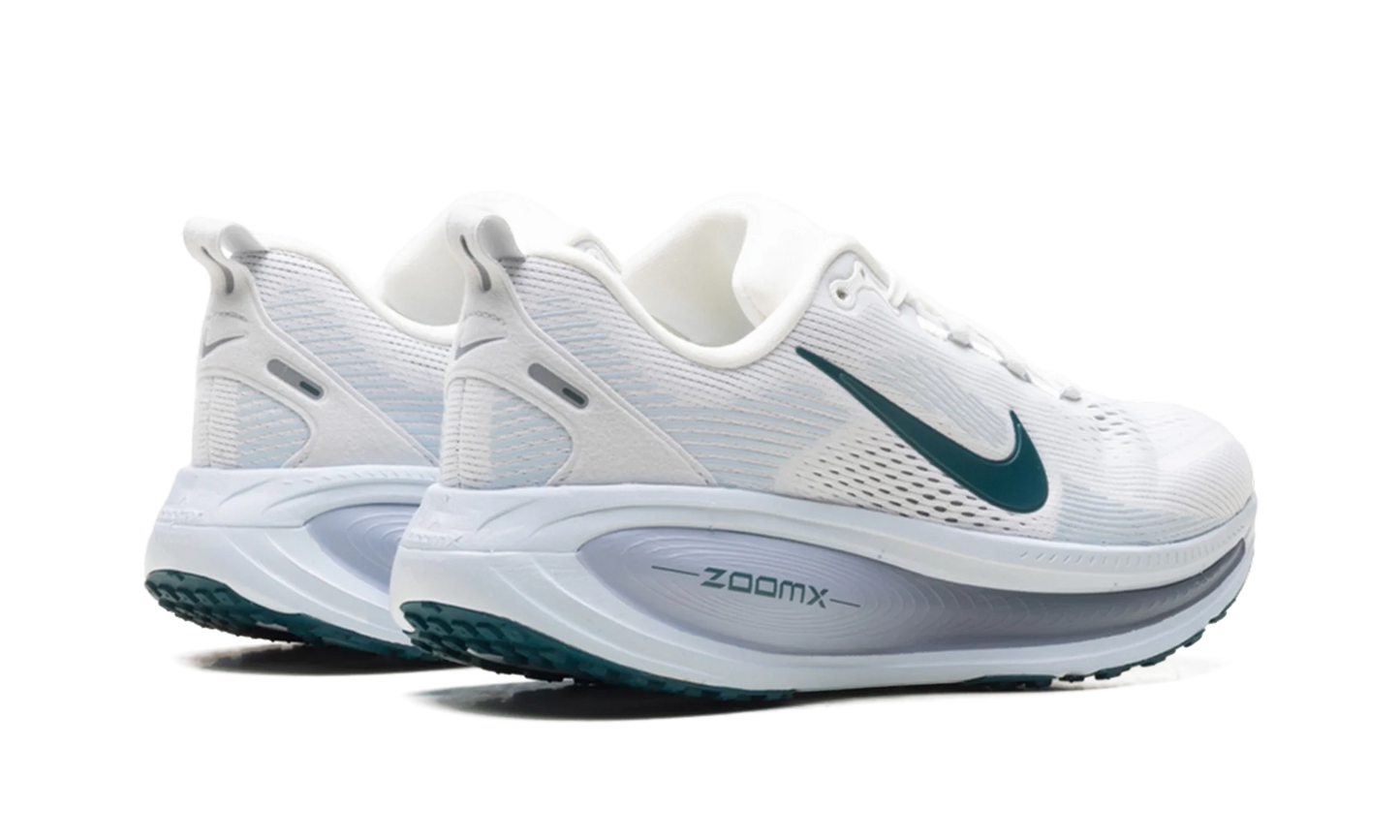 Vomero 18 WMNS"White Blue Tint Geode Teal" HM6804 103