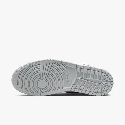 Air Jordan 1 Retro High OG 'Stage Haze' (2022)