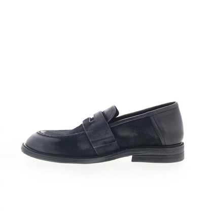 Vern B20101-101-0004 Womens Black Loafers & Slip Ons Casual Shoes