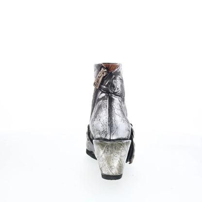 Maxie Womens Silver Leather Zipper Ankle & Booties Boots