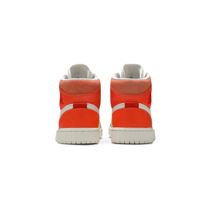1 Mid 'To My First Coach' W