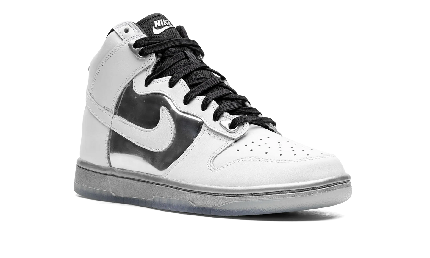 Dunk High SE WMNS"Chrome" DX5928 100