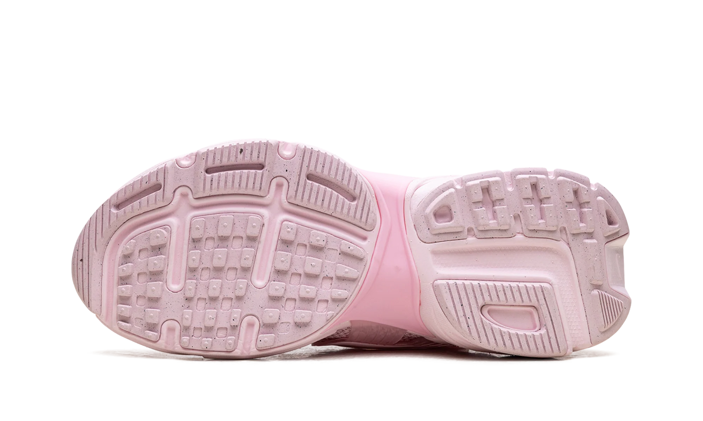 V2K Run WMNS"Pink Foam Arctic Pink" HJ5269 600