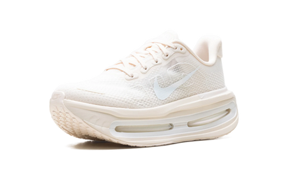 Vomero Premium WMNS"Chalk" IQ8102 100