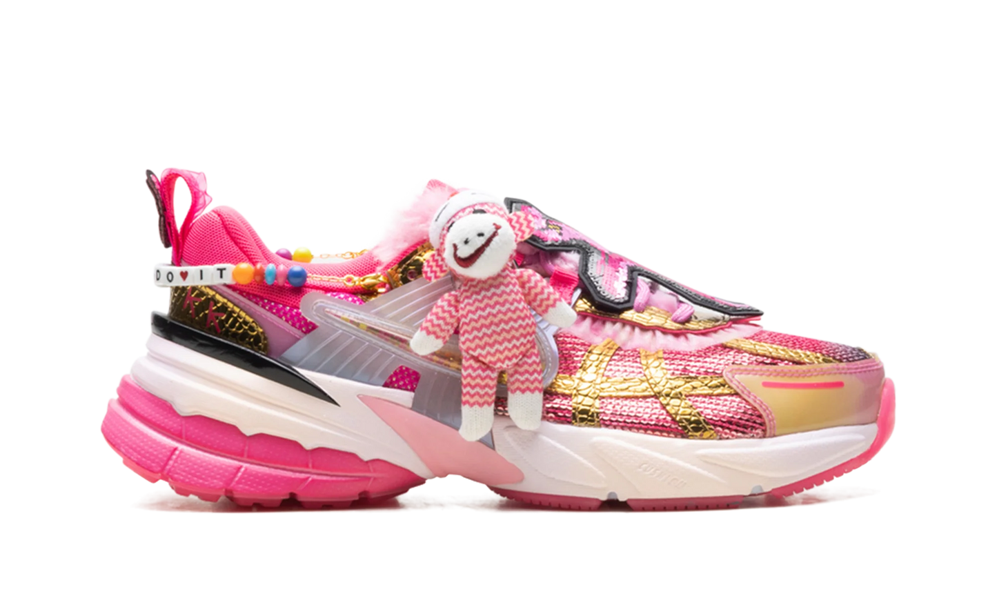 V2K Run WMNS"Doernbecher" IO7691 921