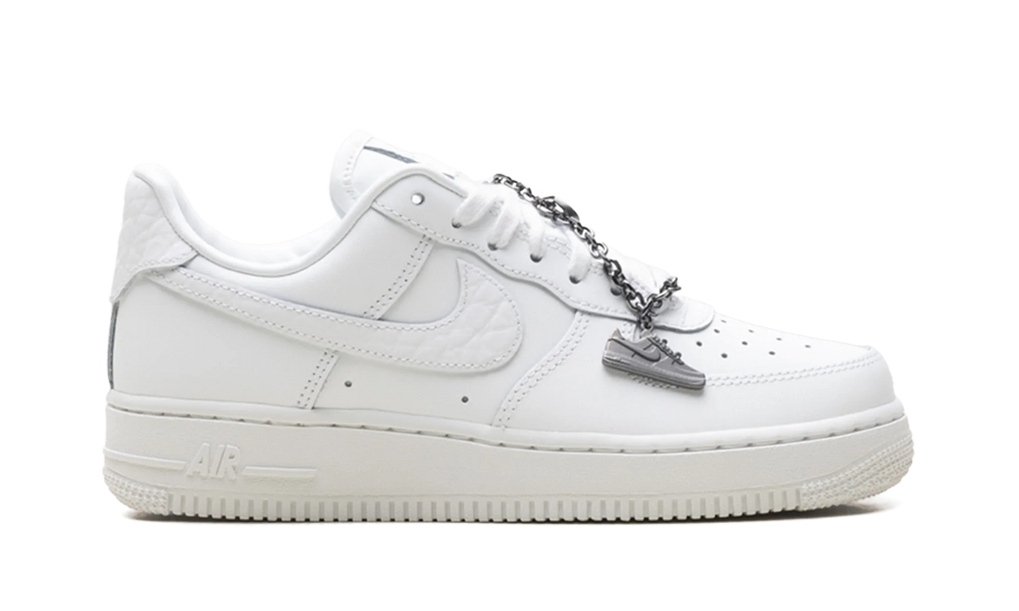Air Force 1'07 Low WMNS"Summit White Mini Charm" IM6485 121