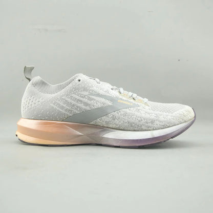 LEVITATE 3